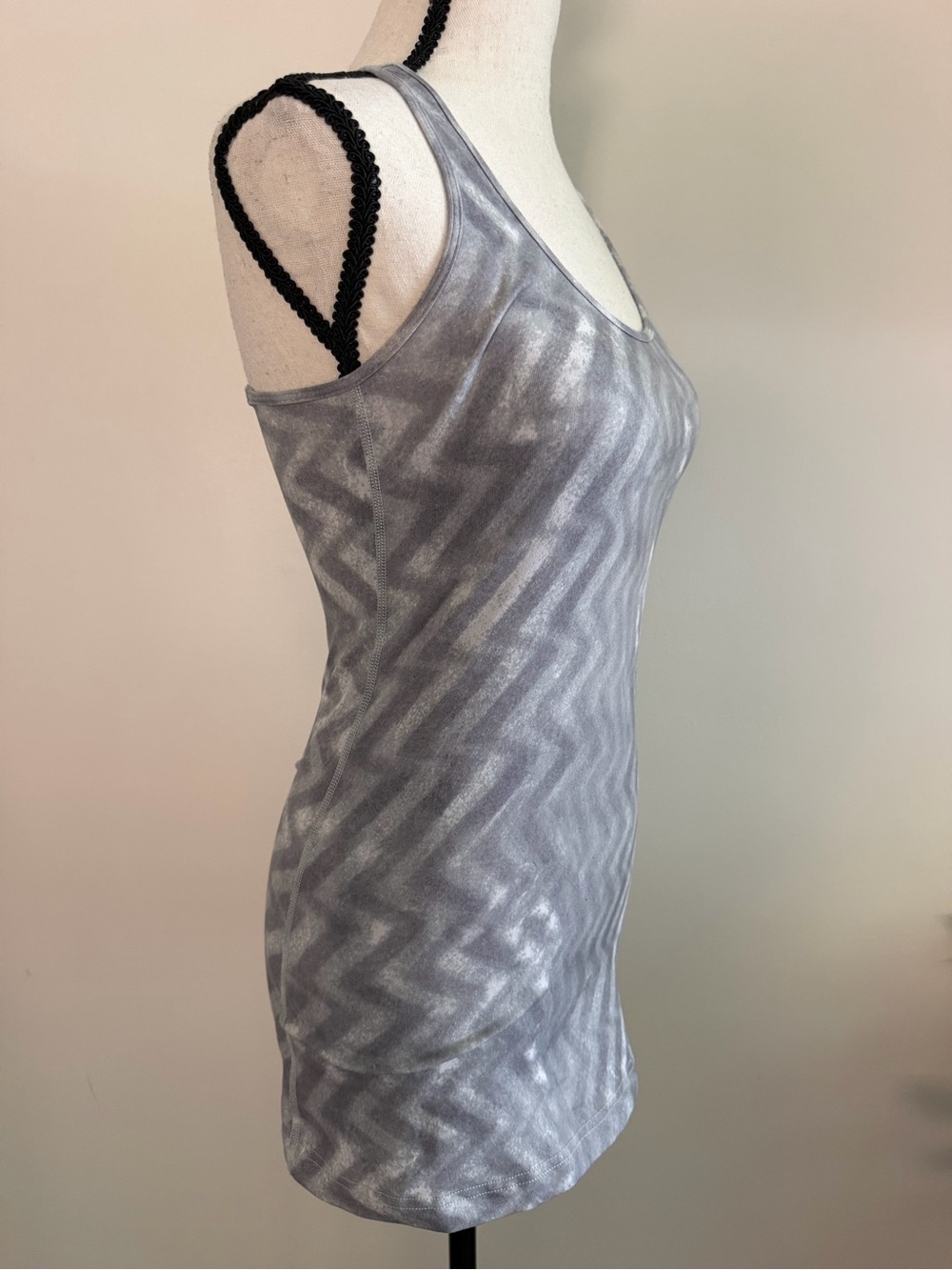 Lululemon Cool Racerback Tank Top - Picture 2 of 5